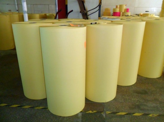 �����z����