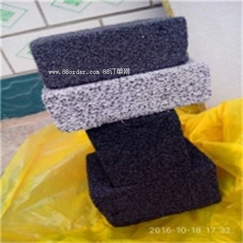 黑色水泥發(fā)泡