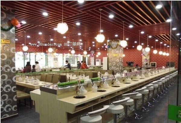 張家港回轉(zhuǎn)小火鍋設(shè)備廠家 張家港自助火鍋設(shè)備價(jià)格