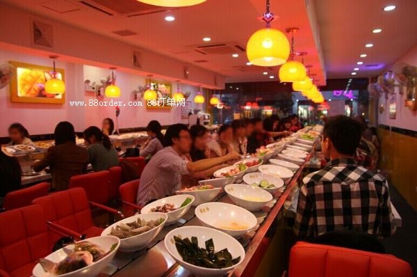 天長回轉(zhuǎn)火鍋設(shè)備廠家直銷 旋轉(zhuǎn)火鍋設(shè)備多少錢