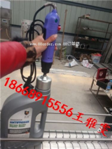 ��ƽ���r(n��ng)����@���w�C���Æ�-�|Դ�г�֭������w�C�ļҺ�