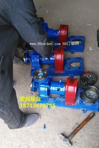 江西發(fā)貨3臺(tái)-RY20-20-125型導(dǎo)熱油泵