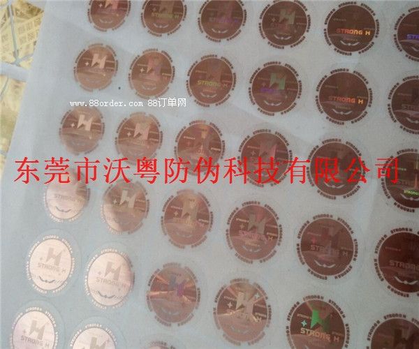 ©��ϴ�X��(bi��o) �����̘�(bi��o) �D���(bi��o)�N