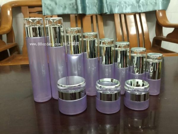 化妝品瓶子定做化妝品玻璃瓶