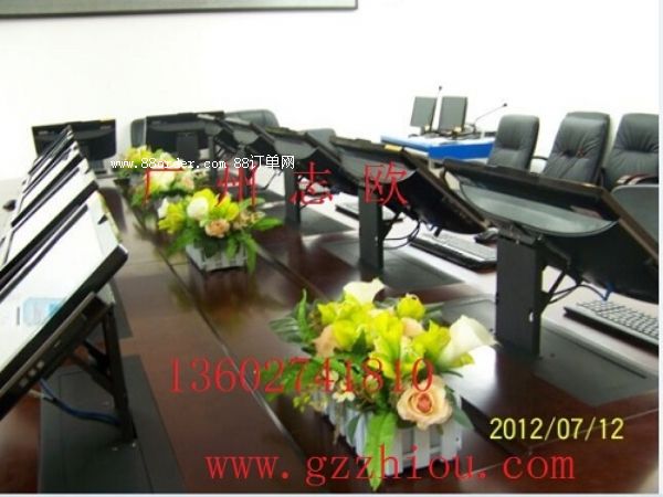 ־�W�����@ʾ��������һ�w���h��