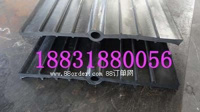 ���Nʽ���g�п׵�����ʽ�ȶ����zֹˮ��