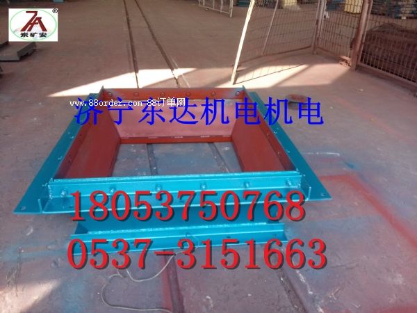 �oú�C(j��)���©��