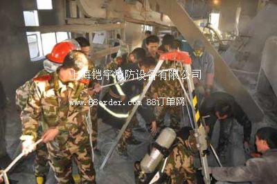 救援三腳架(意大利)