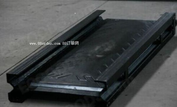 ��ĥ�в��� �ΰ�C(j��)�в���