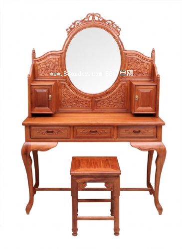 洋花梳妝臺