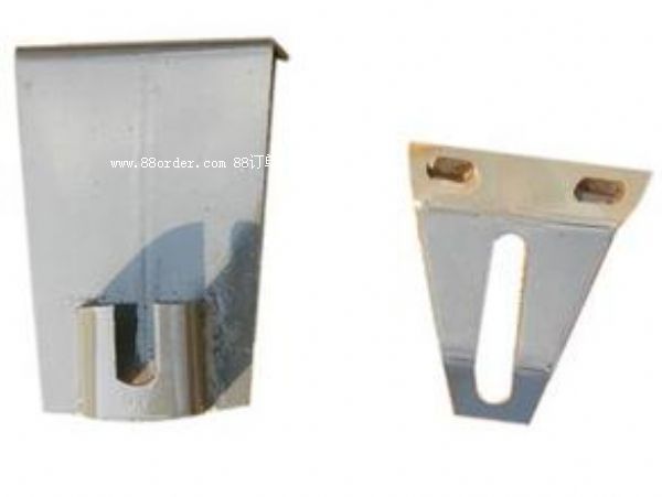 鹽山利明供應(yīng)各種型號托輥吊耳