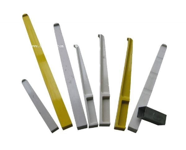 現(xiàn)貨供應(yīng)玻璃鋼托盤式電纜橋架 阻燃型玻璃鋼橋架200*100