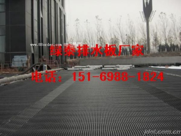 張家界%車庫頂板卷材排水板供貨廠家