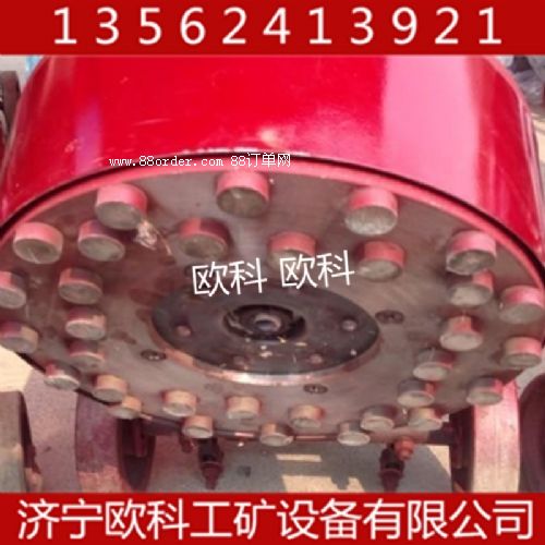 水泥水磨石機 生產(chǎn)水磨石機 水磨石機價格 水磨