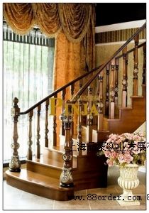 品聚樓梯 MOD.212實(shí)木立柱 實(shí)木欄桿 實(shí)木樓梯