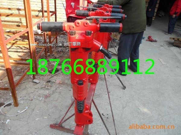 廠家供應B67破碎機