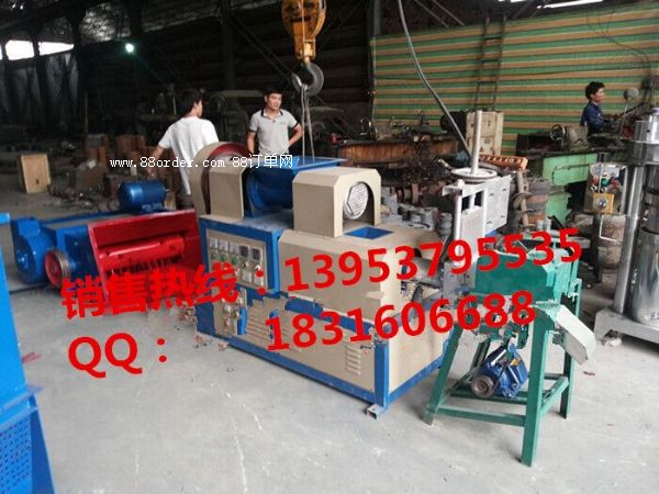 ���wʽ��ĭ�����w���C(j��)|��ĭ���ϻ��ՙC(j��)е