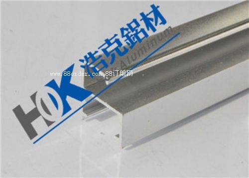 1.0cm非開(kāi)啟亮銀鋁合金型材/廣告型材批發(fā)