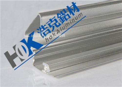 3.0cm亮銀LED燈箱型材/開(kāi)啟式燈箱型材