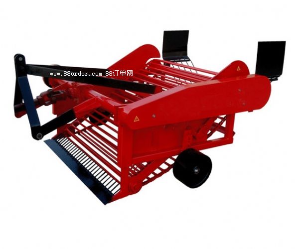 土豆收獲機(jī)廠家直銷