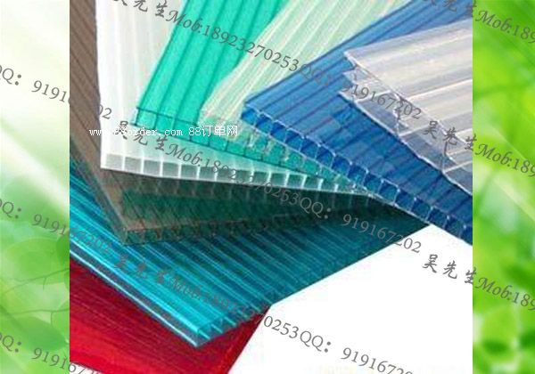 ��ɽ�пհ����D(zhu��n)��  ���fPP�пհ���