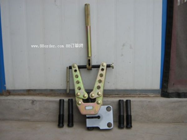 �T��C(j��)е�_�יC(j��) ���C(j��)е�_�יC(j��)